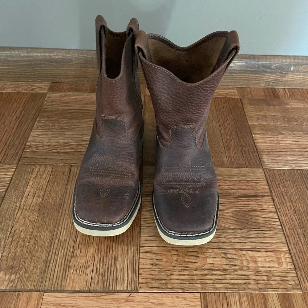 GUC Smoky Brown Leather toddler Boots with Cream Soles